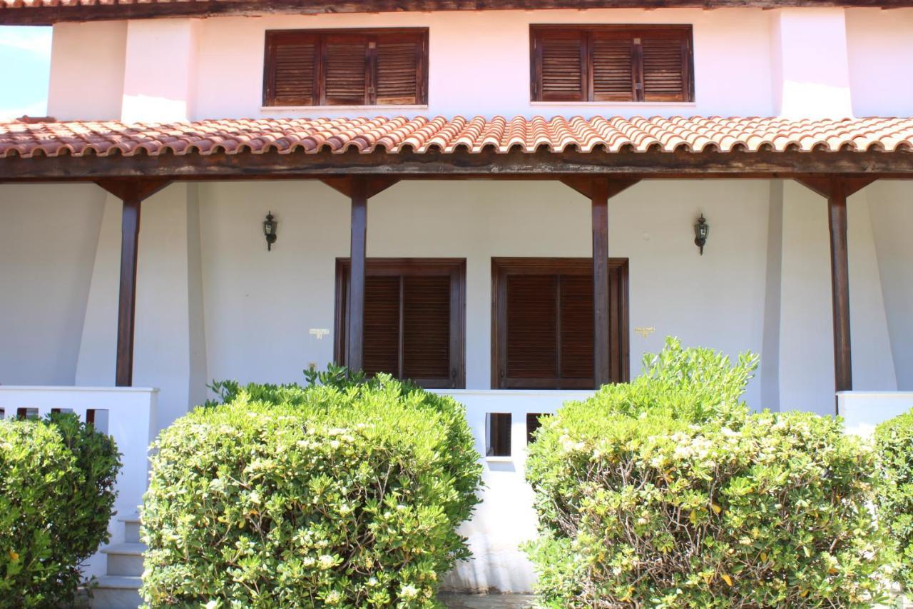 Candia House Exterior photo